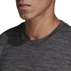 T-shirt Adidas MatchCode -Decontracte Mode Boutuique dp0295 on model detail 1 2000x2000