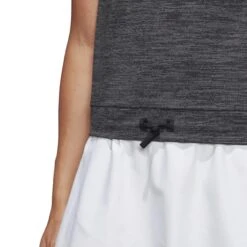 T-shirt Femme Adidas MatchCode -Decontracte Mode Boutuique dt3969 on model detail 2 2000x2000